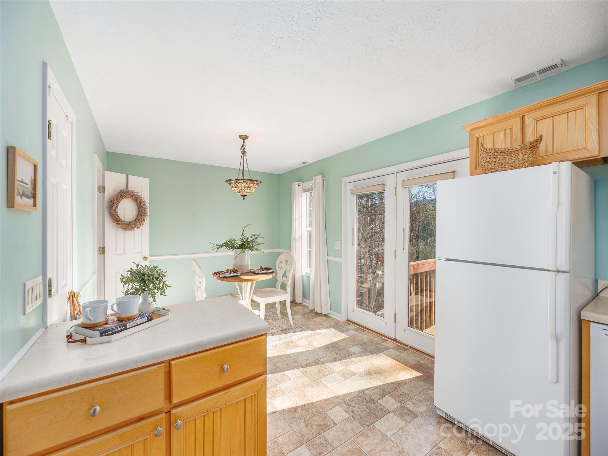 53 Vancott Court Clyde NC 28721