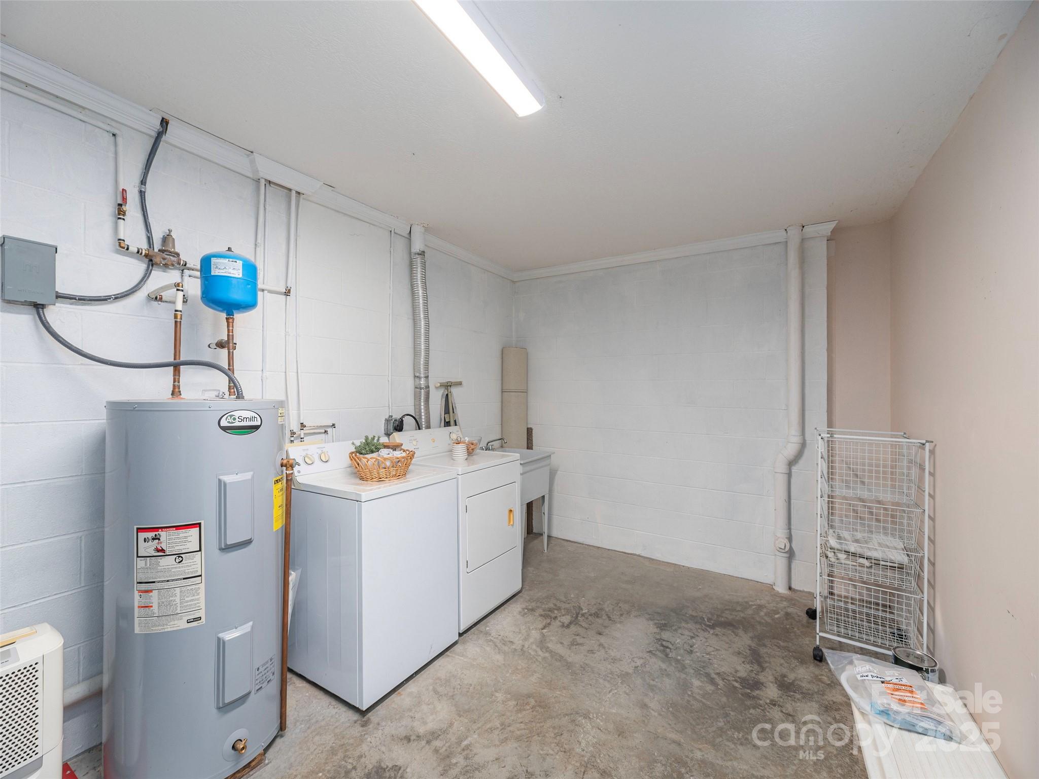 53 Vancott Court Clyde NC 28721