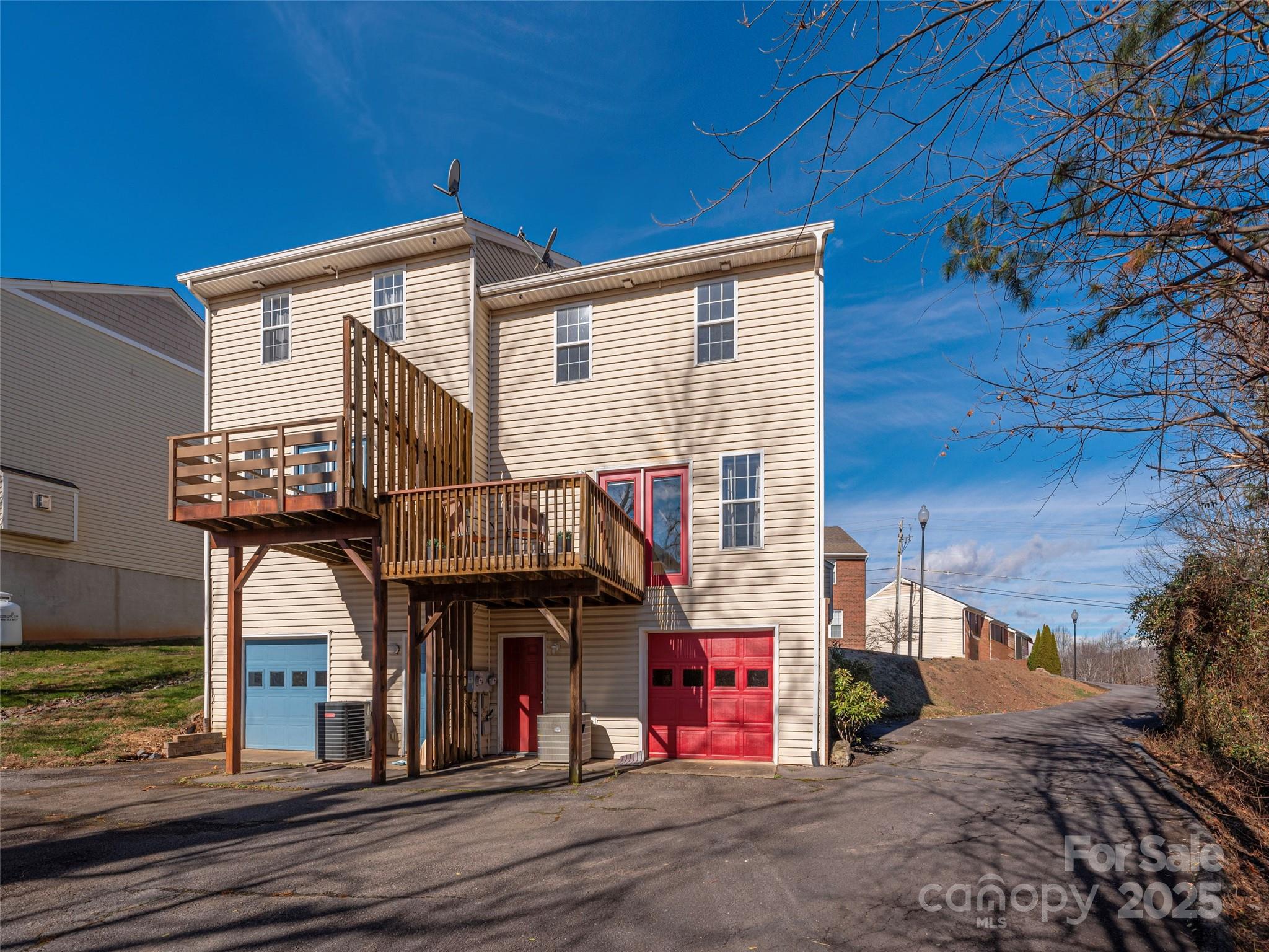 53 Vancott Court Clyde NC 28721