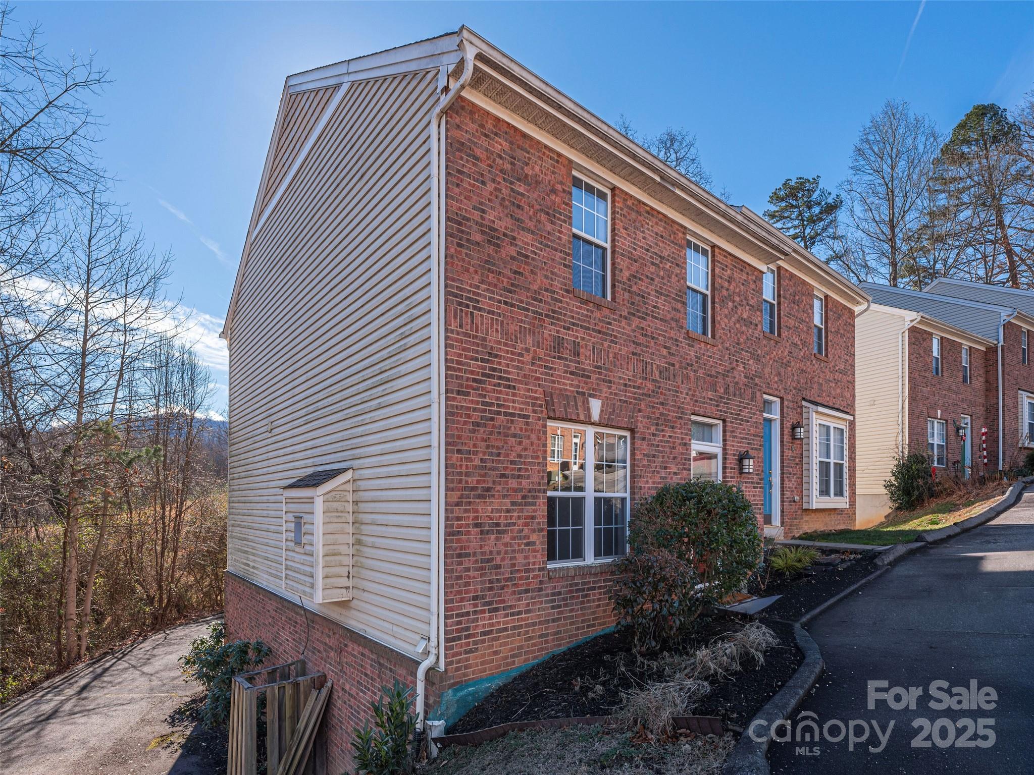 53 Vancott Court Clyde NC 28721
