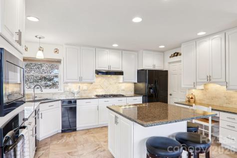208 Buckeye Road Maggie Valley NC 28751