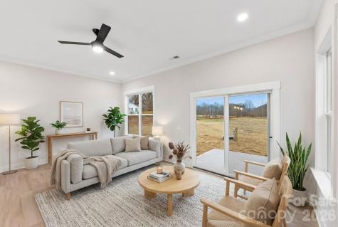 551 Perry Road Troutman NC 28166