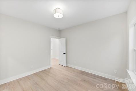 551 Perry Road Troutman NC 28166