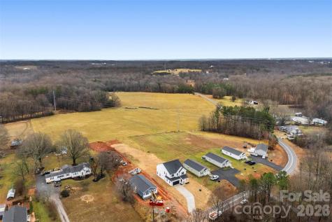 551 Perry Road Troutman NC 28166