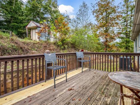 114 Leonards Lane Weaverville NC 28787