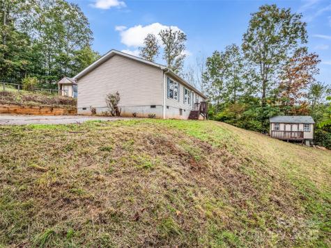 114 Leonards Lane Weaverville NC 28787