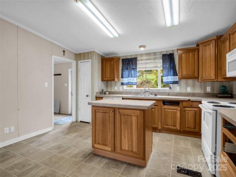 114 Leonards Lane Weaverville NC 28787