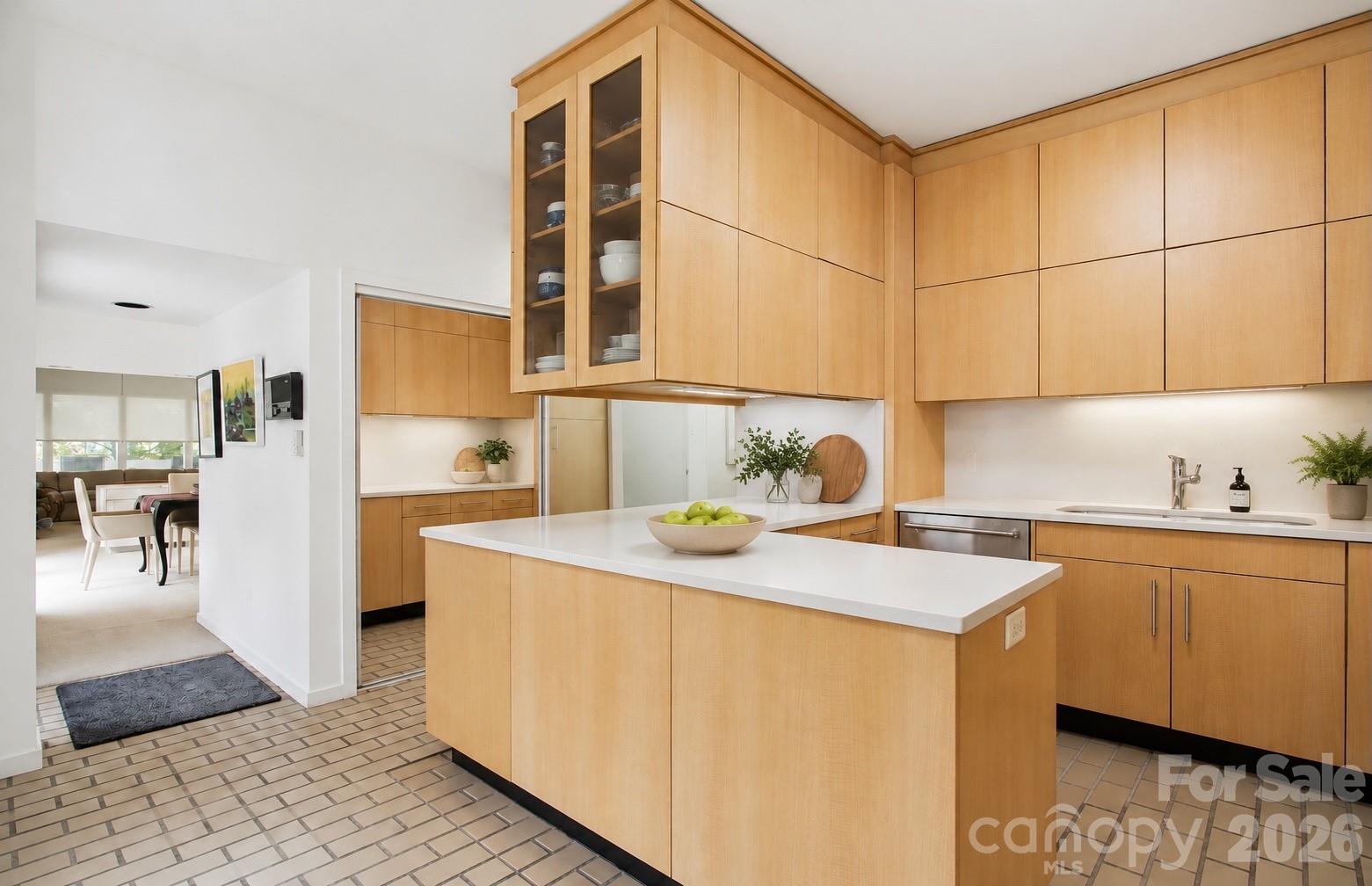 517 N Poplar Street Charlotte NC 28202