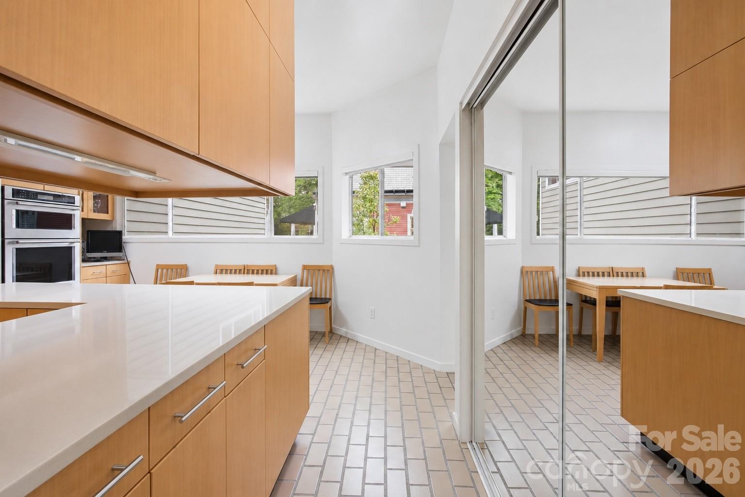 517 N Poplar Street Charlotte NC 28202