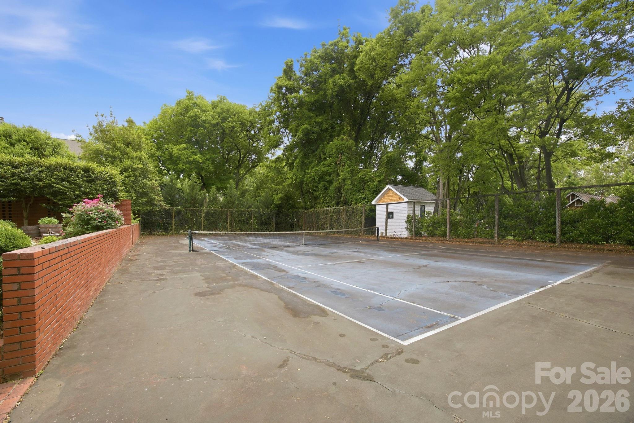517 N Poplar Street Charlotte NC 28202