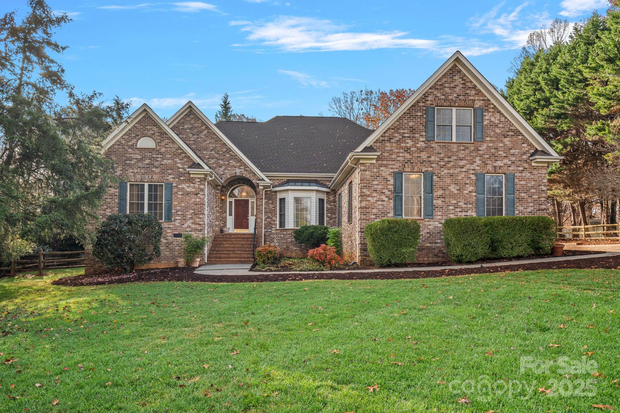 7021 High Vista Court Matthews NC 28104