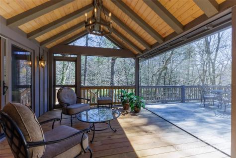 156 Cottage Drive Sapphire NC 28774