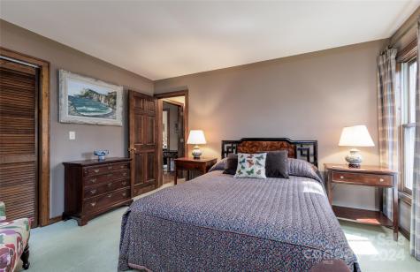 156 Cottage Drive Sapphire NC 28774