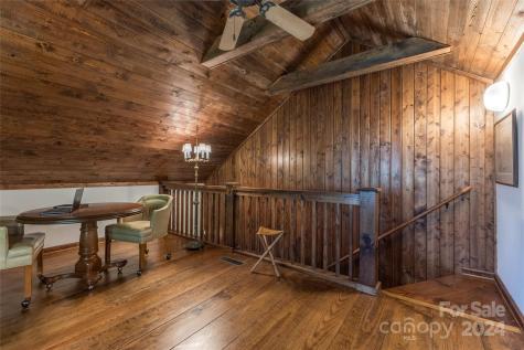 156 Cottage Drive Sapphire NC 28774