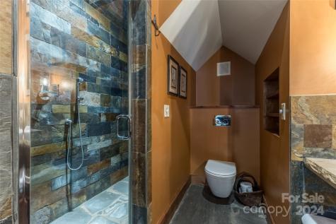 156 Cottage Drive Sapphire NC 28774