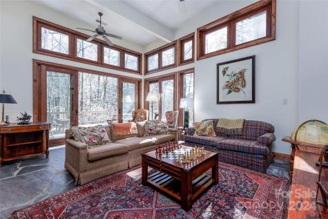 156 Cottage Drive Sapphire NC 28774