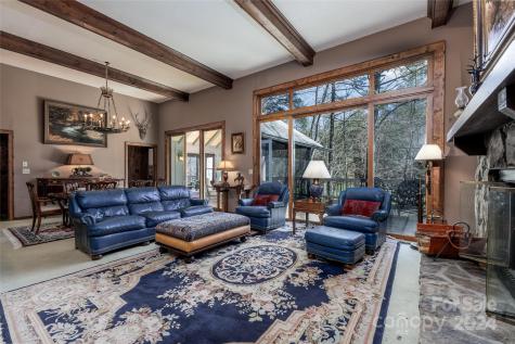 156 Cottage Drive Sapphire NC 28774