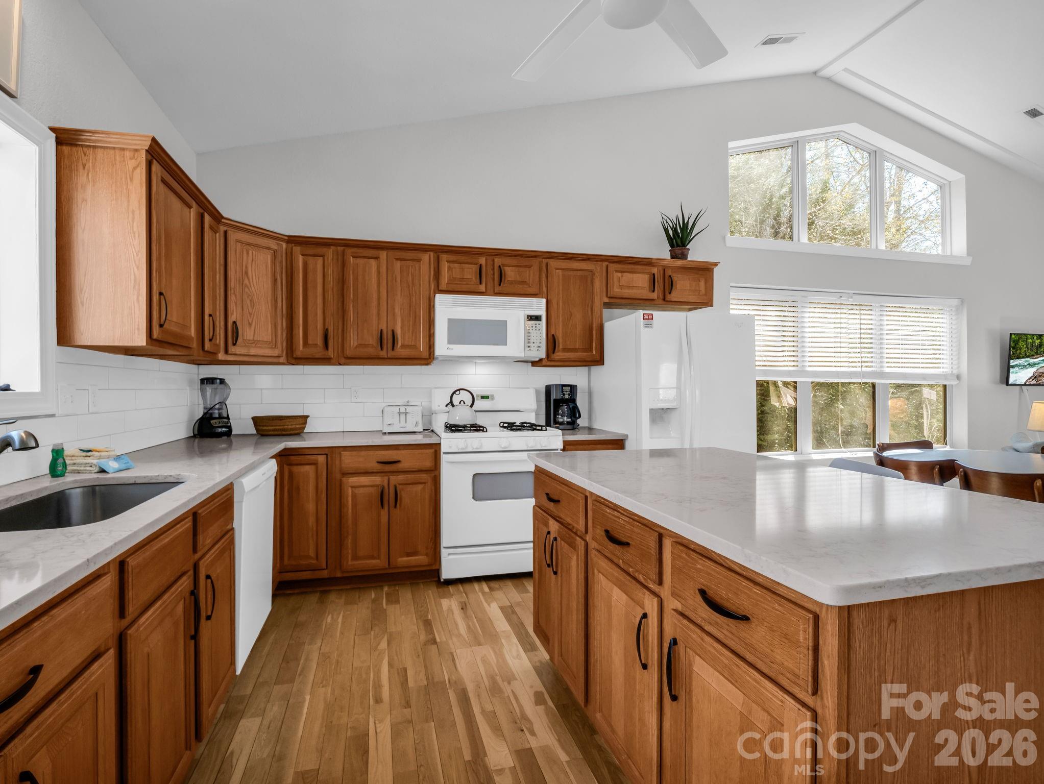 121 Fern Loop Lake Lure NC 28746