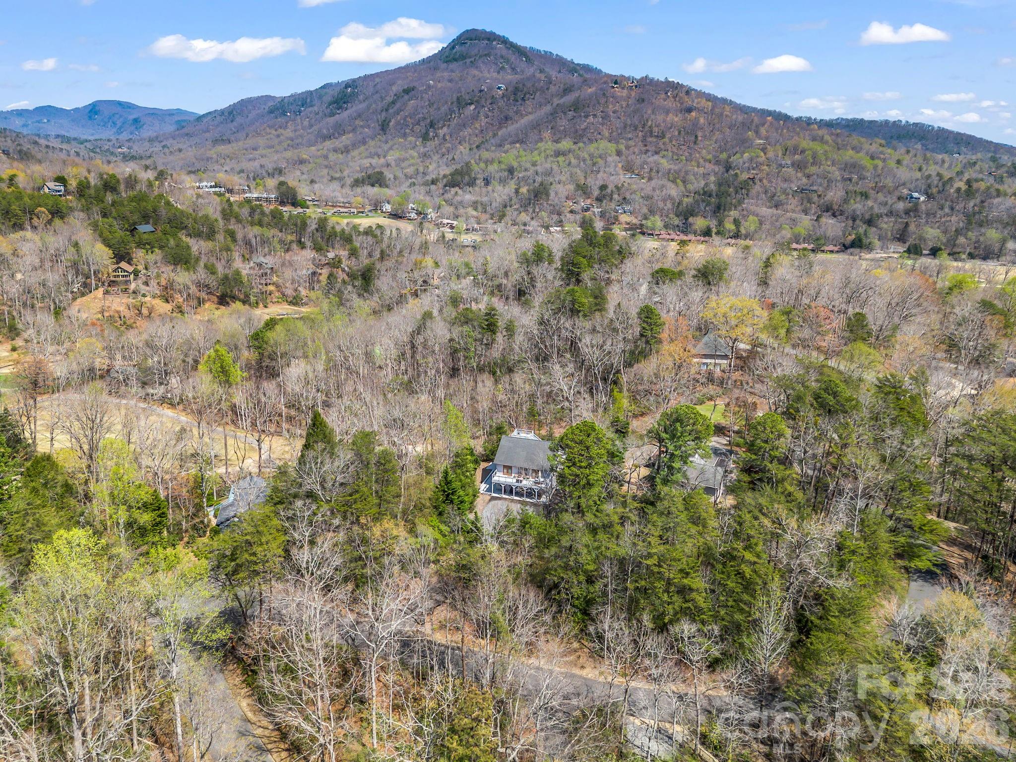 121 Fern Loop Lake Lure NC 28746