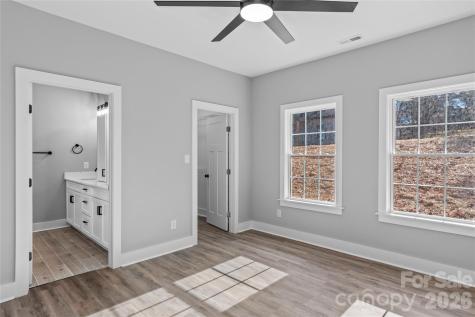 2328 Summerlin Street Winston Salem NC 27103