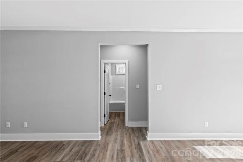 2328 Summerlin Street Winston Salem NC 27103
