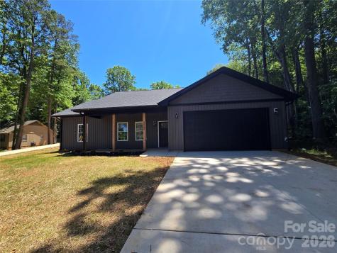 2328 Summerlin Street Winston Salem NC 27103