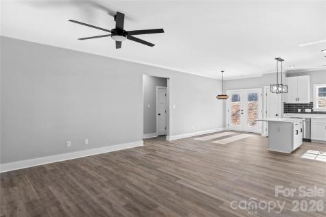 2328 Summerlin Street Winston Salem NC 27103