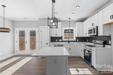 2328 Summerlin Street Winston Salem NC 27103