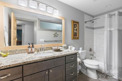 37 Bryant Street Asheville NC 28806