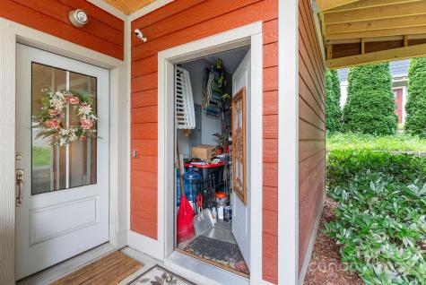 37 Bryant Street Asheville NC 28806