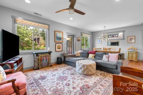 37 Bryant Street Asheville NC 28806