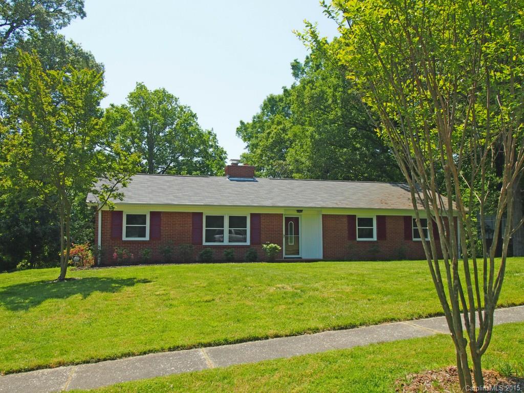 1626 Lumarka Drive Charlotte NC 28212