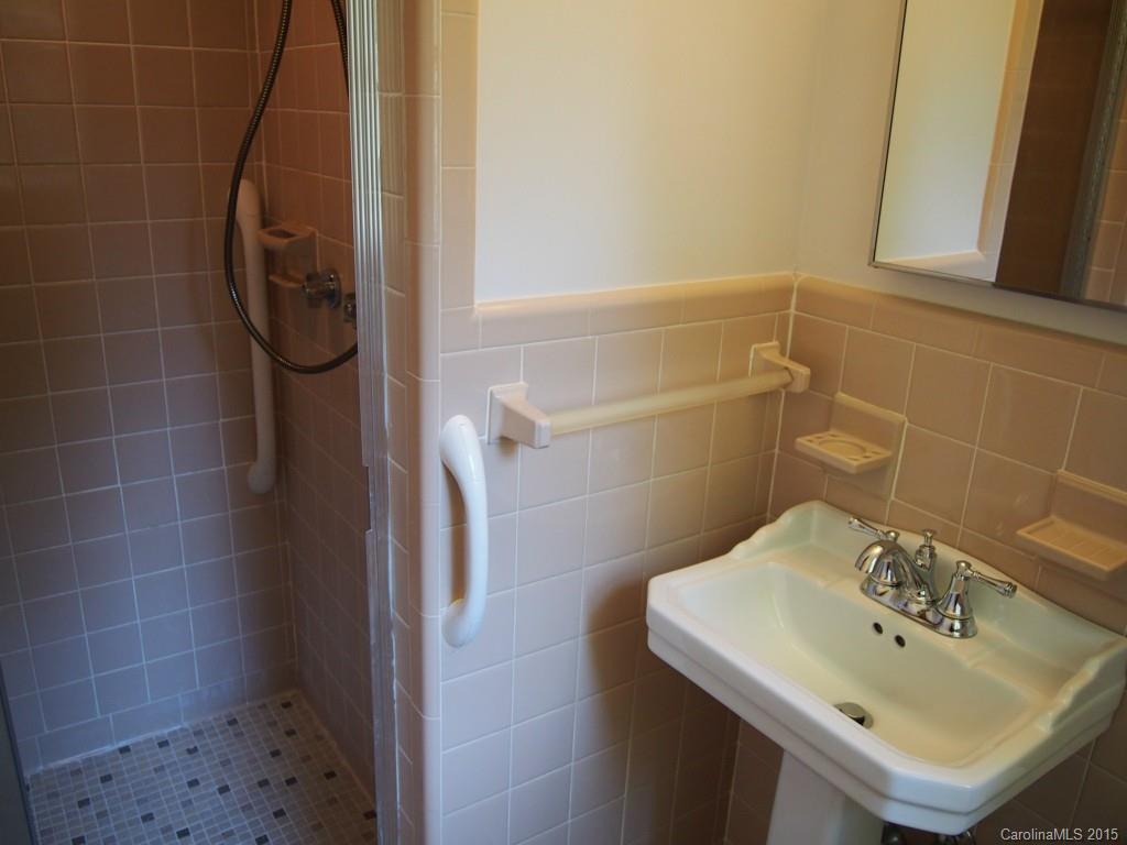 1626 Lumarka Drive Charlotte NC 28212