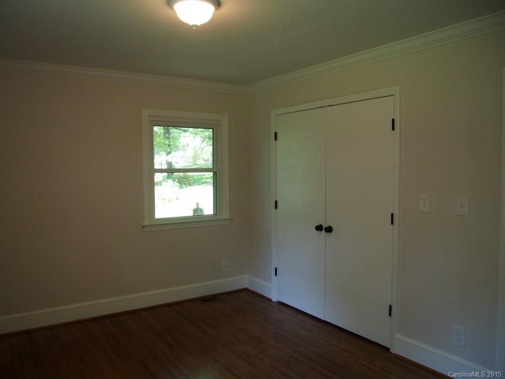 1626 Lumarka Drive Charlotte NC 28212