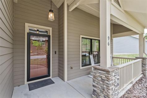 96 Copper Valley Lane Hendersonville NC 28739