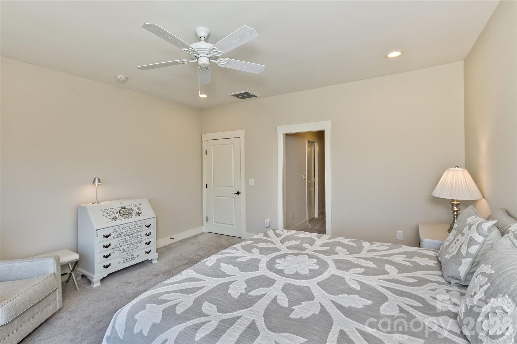 96 Copper Valley Lane Hendersonville NC 28739