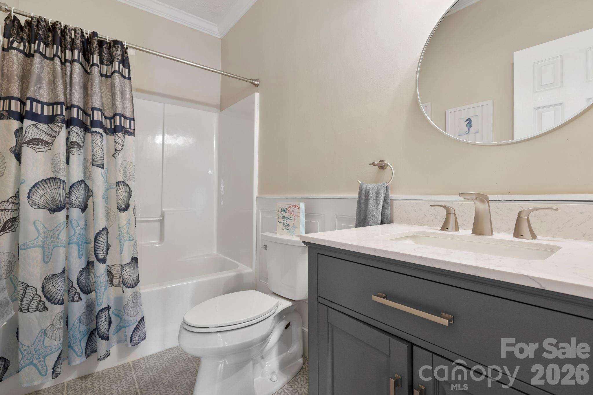 10 Eagle Drive Hendersonville NC 28792