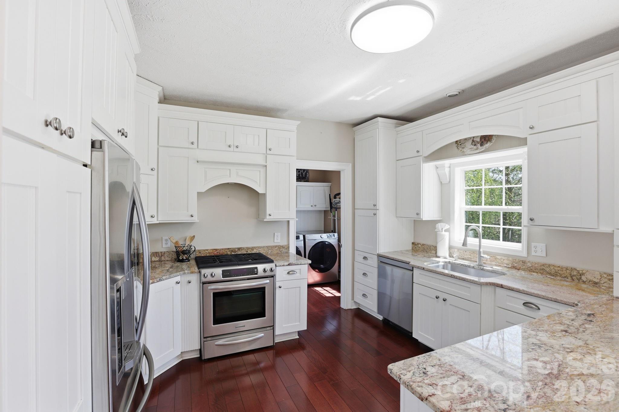 10 Eagle Drive Hendersonville NC 28792