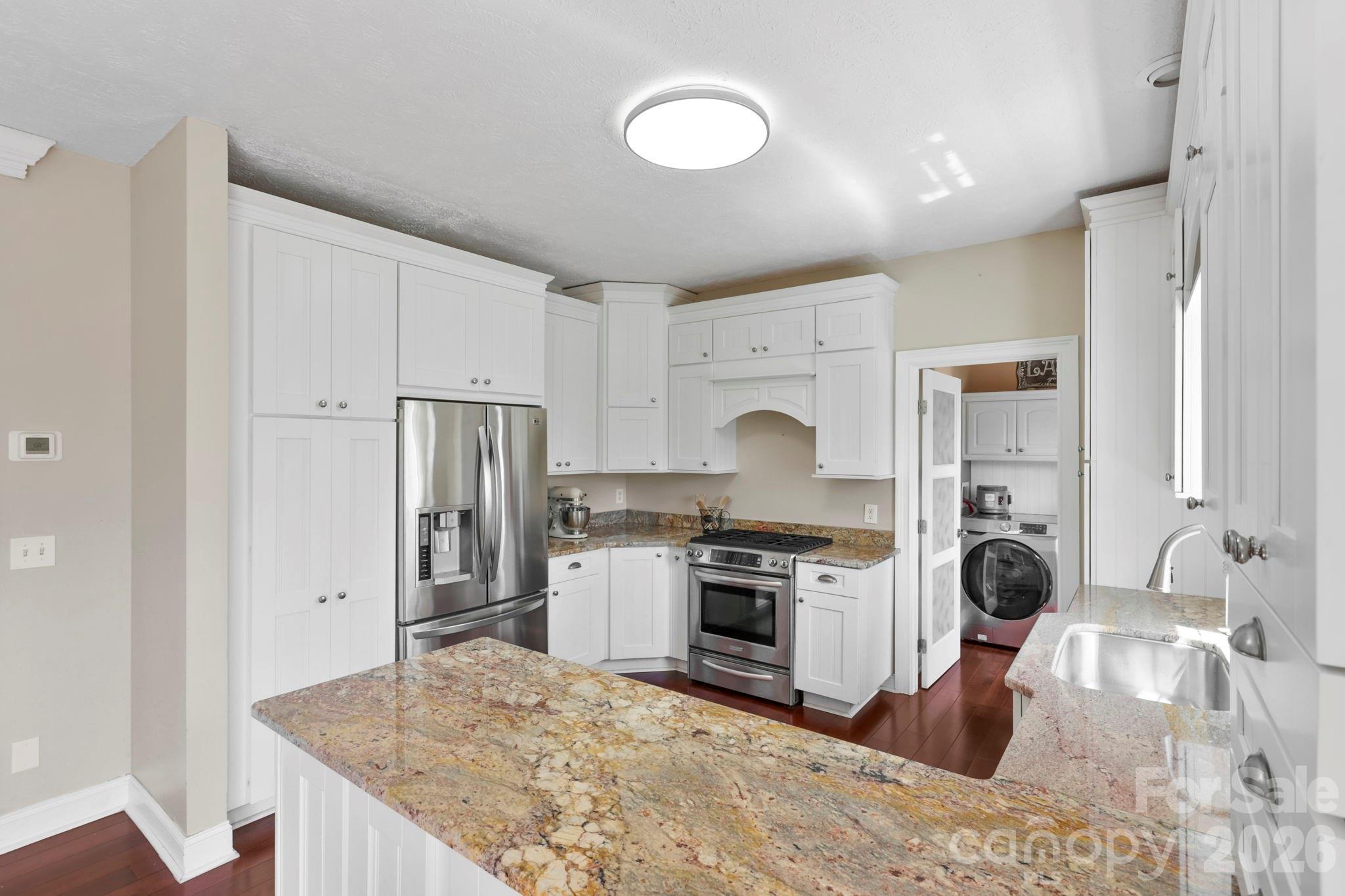 10 Eagle Drive Hendersonville NC 28792