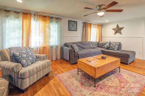 2143 Pisgah Highway Candler NC 28715