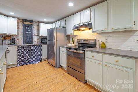 2143 Pisgah Highway Candler NC 28715