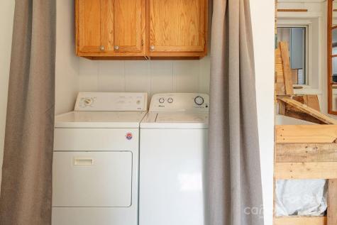 2143 Pisgah Highway Candler NC 28715