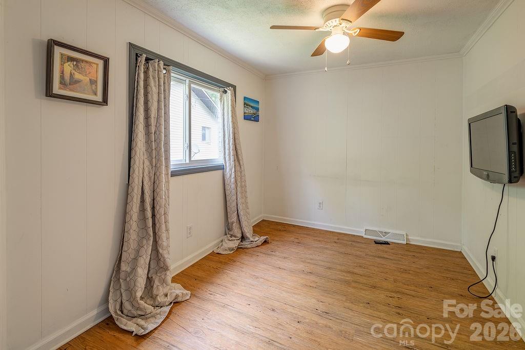 2143 Pisgah Highway Candler NC 28715