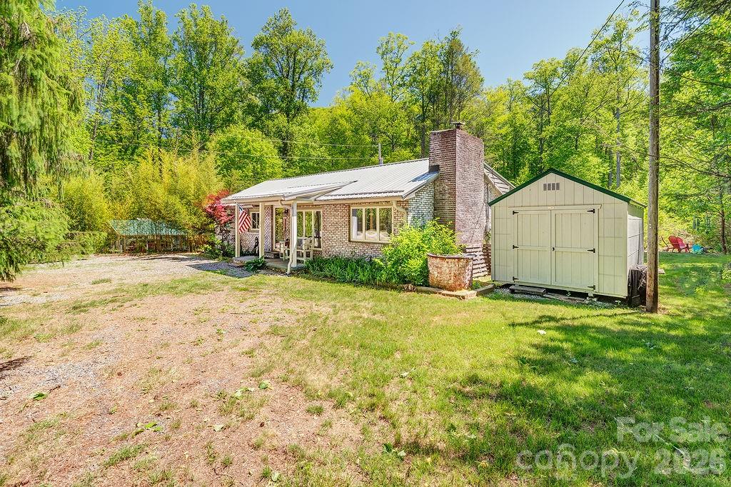 2143 Pisgah Highway Candler NC 28715
