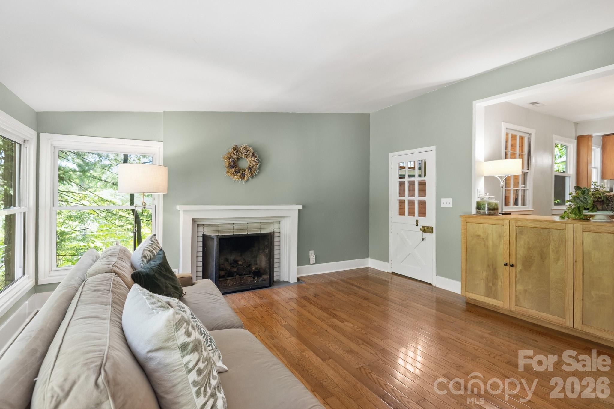 49 Plymouth Circle Asheville NC 28803