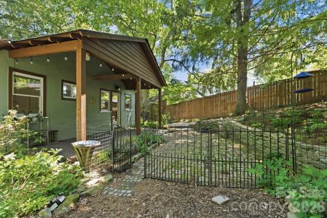 49 Plymouth Circle Asheville NC 28803