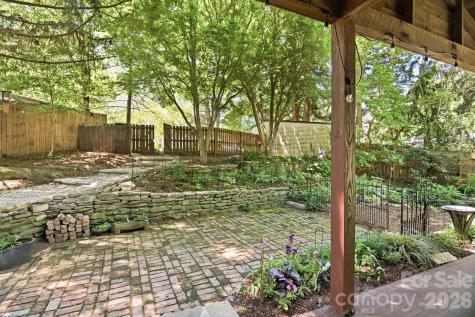 49 Plymouth Circle Asheville NC 28803