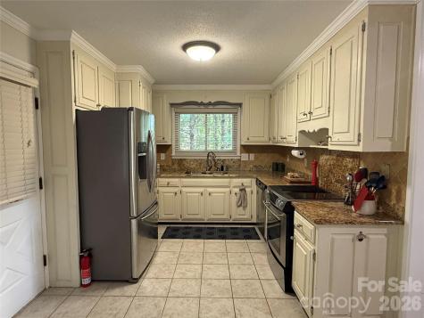 18 Olde Duffers Drive Nebo NC 28761