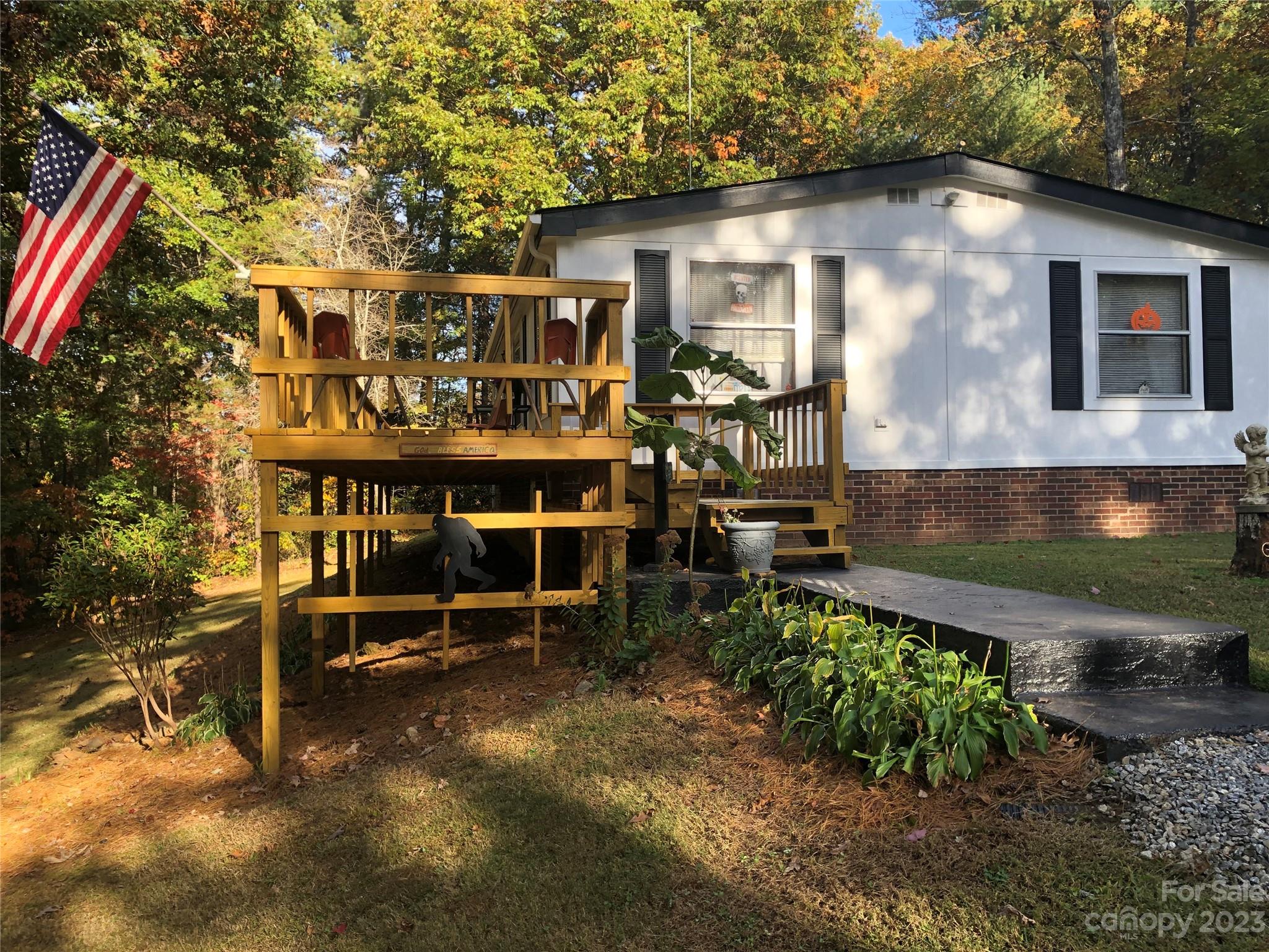 2496 Messer Street Valdese NC 28690
