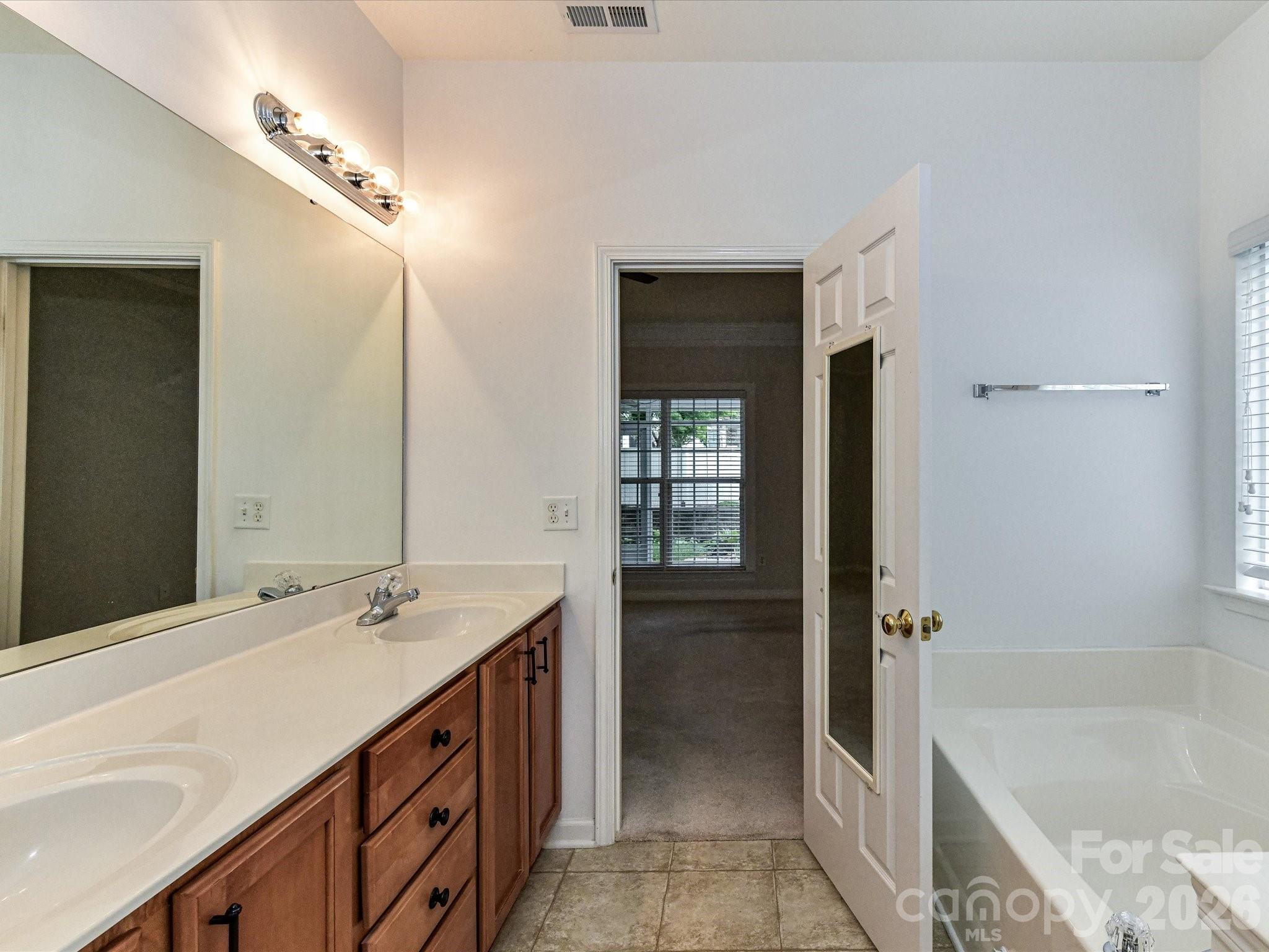 106 Broadleaf Loop Mooresville NC 28115